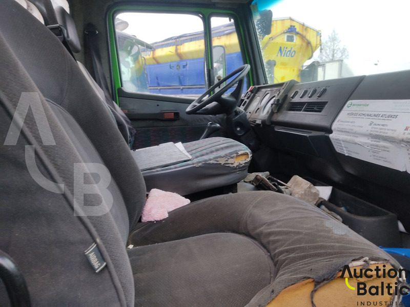 Mercedes-Benz 814 - Camion benne, Camion grue: photos 5 Mercedes-Benz 814 - Camion benne, Camion grue: photos 5