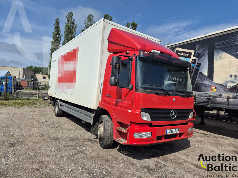 Mercedes-Benz 970.25 - Camion fourgon: photos 2 Mercedes-Benz 970.25 - Camion fourgon: photos 2
