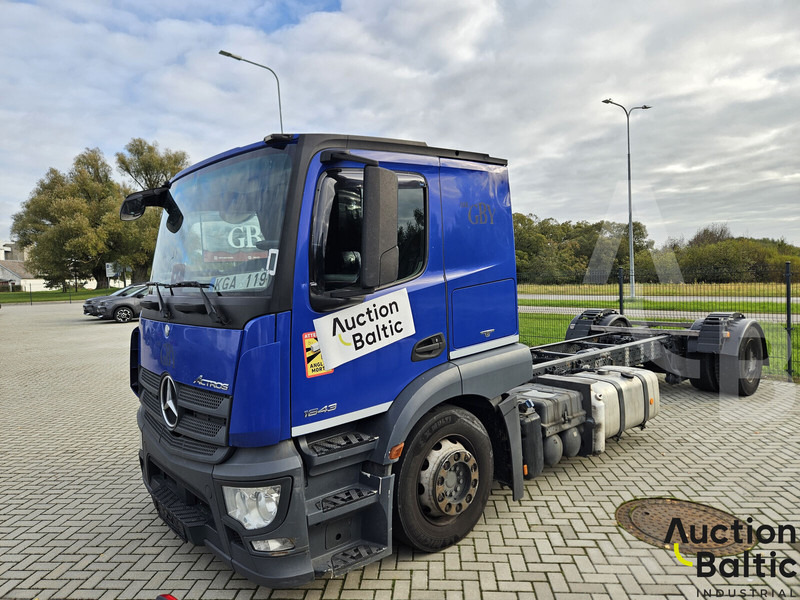 Mercedes-Benz Actros 1843 - Châssis cabine: photos 3 Mercedes-Benz Actros 1843 - Châssis cabine: photos 3