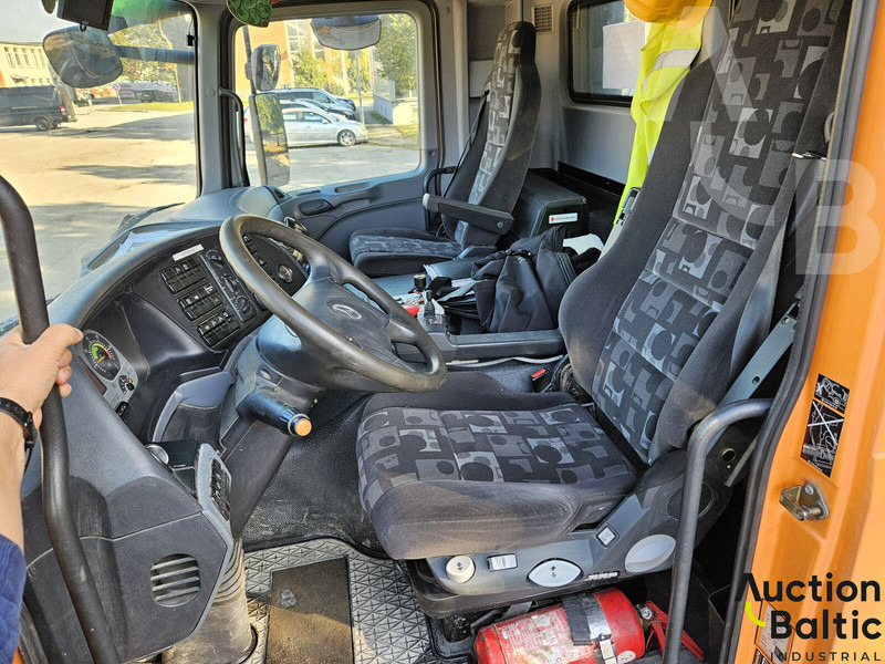 Camion benne, Camion grue Mercedes-Benz Actros 1844: photos 8 Camion benne, Camion grue Mercedes-Benz Actros 1844: photos 8