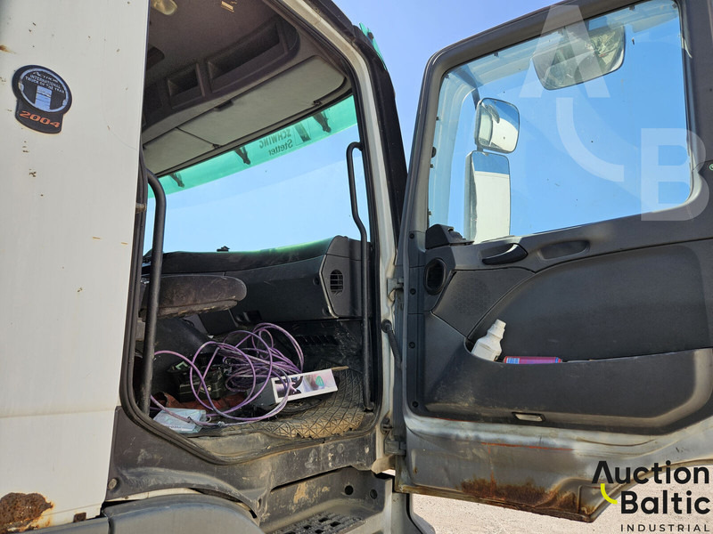 Mercedes-Benz Actros 4141 B - Pompe à béton stationnaire: photos 5 Mercedes-Benz Actros 4141 B - Pompe à béton stationnaire: photos 5
