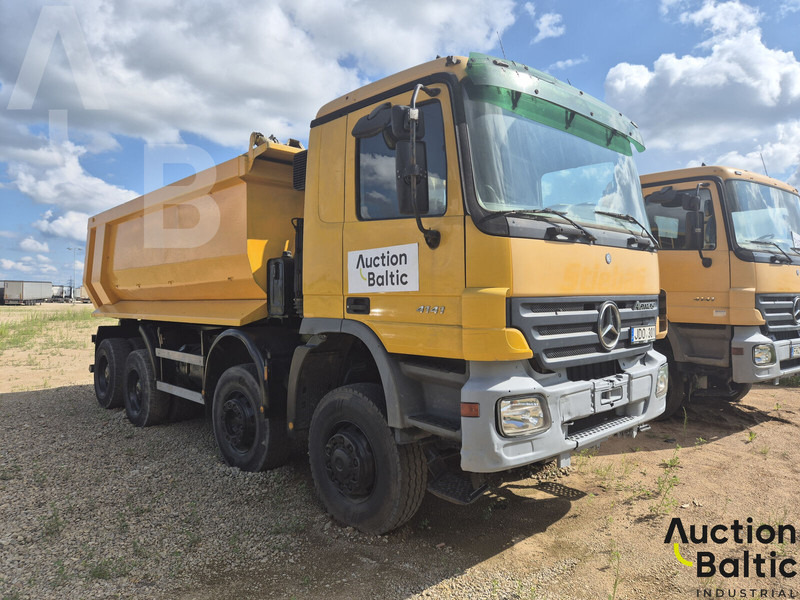 Mercedes-Benz Actros 4141 - Camion benne: photos 2 Mercedes-Benz Actros 4141 - Camion benne: photos 2