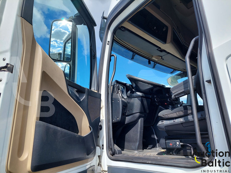 Mercedes-Benz Actros - Camion à rideaux coulissants: photos 5 Mercedes-Benz Actros - Camion à rideaux coulissants: photos 5