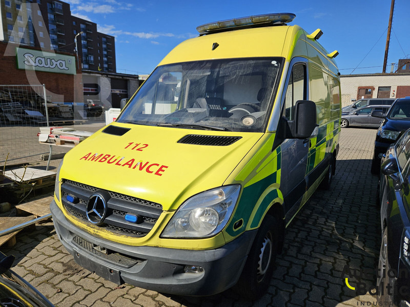 Mercedes-Benz Sprinter 316 CDI - Ambulance: photos 1 Mercedes-Benz Sprinter 316 CDI - Ambulance: photos 1