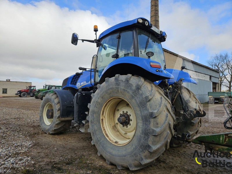 New Holland T 8.390 - Tracteur agricole: photos 3 New Holland T 8.390 - Tracteur agricole: photos 3