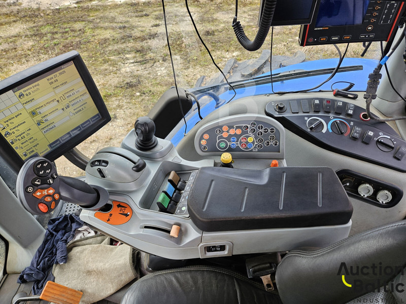 New Holland T 8.410 - Tracteur agricole: photos 5 New Holland T 8.410 - Tracteur agricole: photos 5