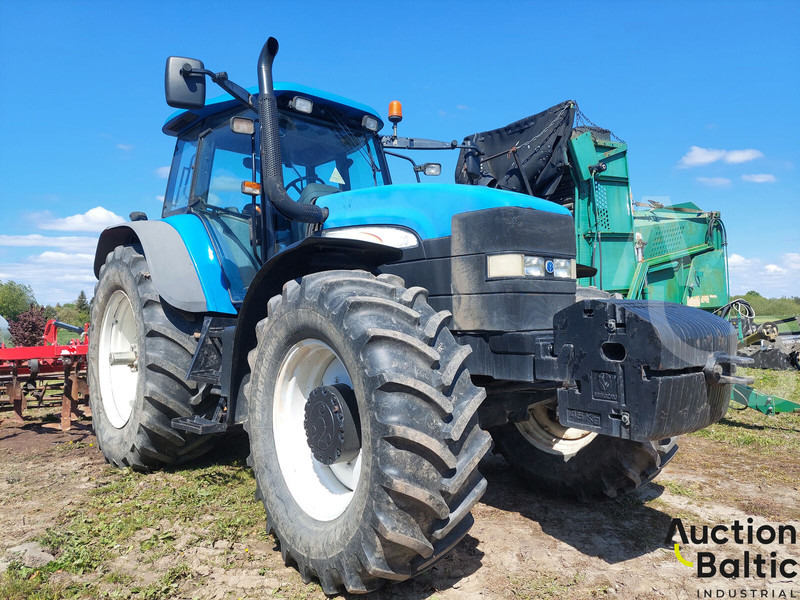 New Holland TM 190 - Tracteur agricole: photos 1 New Holland TM 190 - Tracteur agricole: photos 1