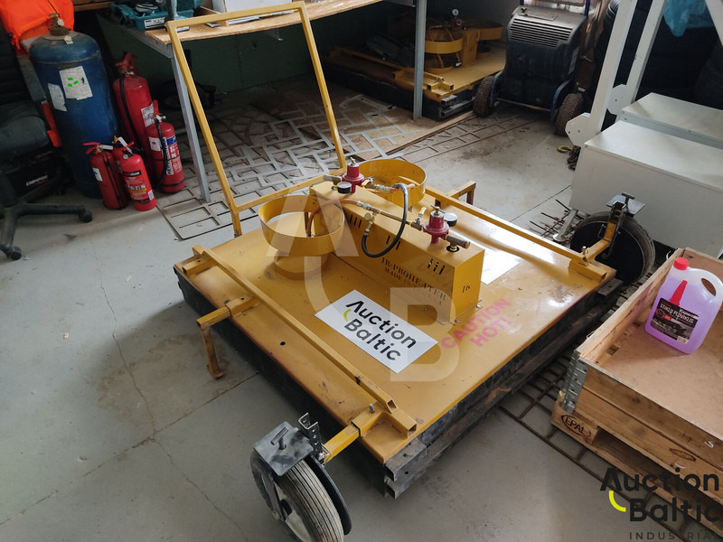 Onbekend IR-PROHEATER - Travaux routiers: photos 1 Onbekend IR-PROHEATER - Travaux routiers: photos 1