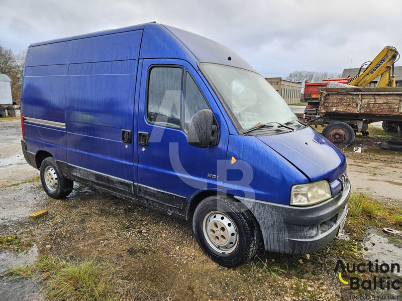 Peugeot Boxer - Fourgonnette: photos 2 Peugeot Boxer - Fourgonnette: photos 2