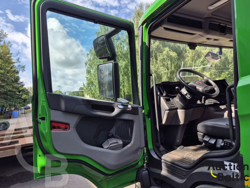 Scania P 320 - Camion plateau: photos 5 Scania P 320 - Camion plateau: photos 5