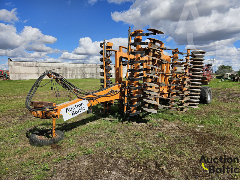 Simba SL500 - Cover crop: photos 1 Simba SL500 - Cover crop: photos 1