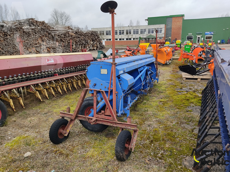 Stegsted 4M.33R - Semoir/ Planteuse: photos 4 Stegsted 4M.33R - Semoir/ Planteuse: photos 4