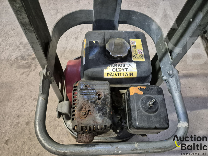 Swepac FR85 - Plaque vibrante: photos 3 Swepac FR85 - Plaque vibrante: photos 3