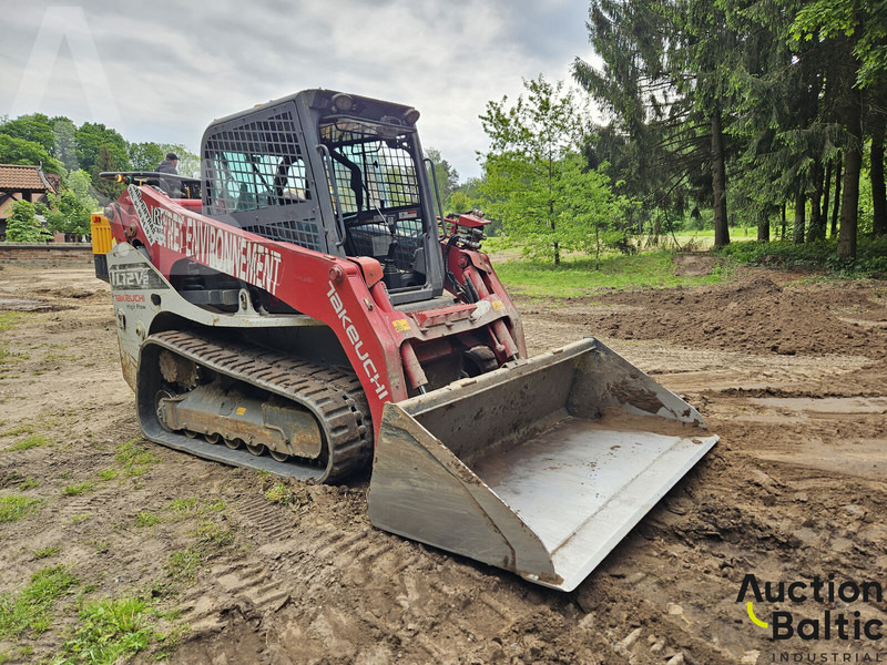 Takeuchi TL12V-2 - Chargeuse sur chenilles: photos 2 Takeuchi TL12V-2 - Chargeuse sur chenilles: photos 2