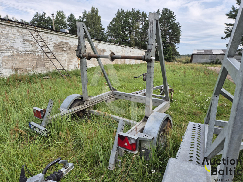 Tiki KP1500-RB - Semi-remorque rideaux coulissants: photos 3 Tiki KP1500-RB - Semi-remorque rideaux coulissants: photos 3