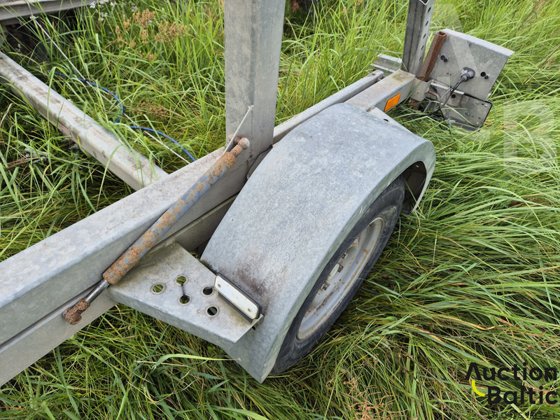 Semi-remorque rideaux coulissants Tiki KP1500-RB: photos 7 Semi-remorque rideaux coulissants Tiki KP1500-RB: photos 7