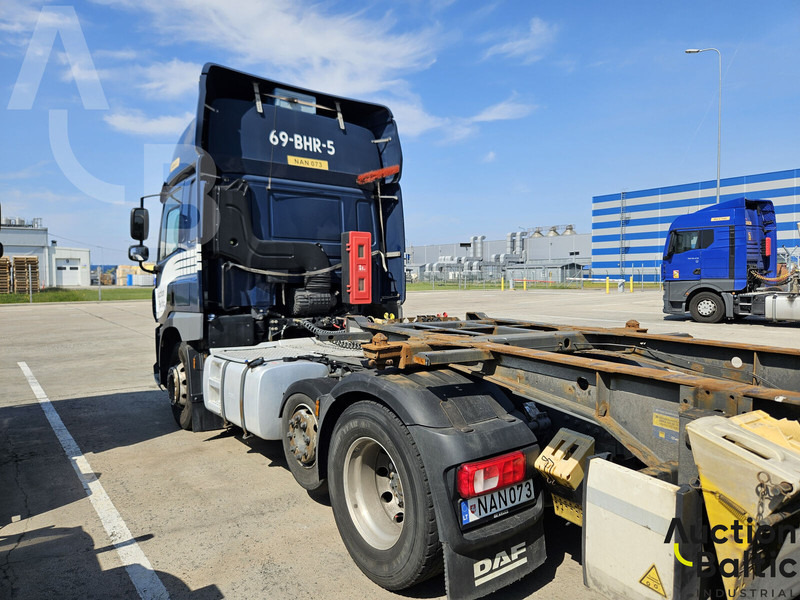 DAF CF 440 FTP - Tracteur routier: photos 3 DAF CF 440 FTP - Tracteur routier: photos 3