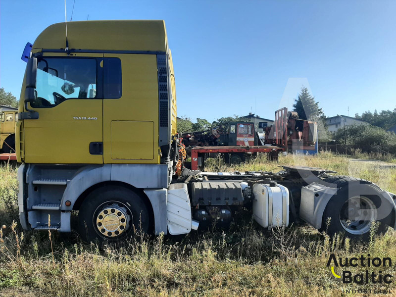 MAN TGA18.440 - Tracteur routier: photos 3 MAN TGA18.440 - Tracteur routier: photos 3