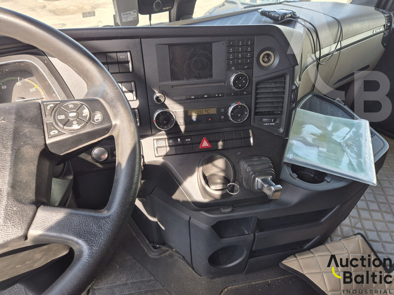 Tracteur routier Mercedes-Benz Actros 1845: photos 9