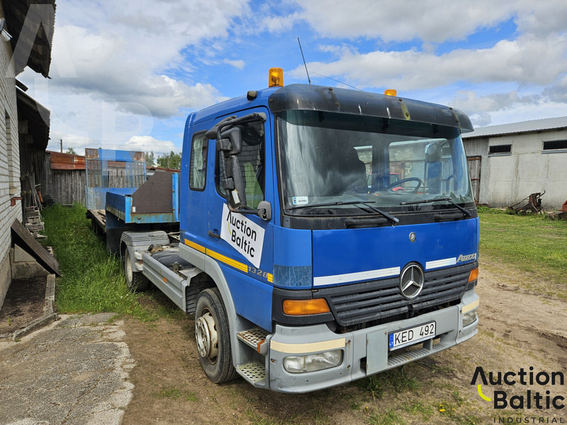 Mercedes-Benz Atego 1328 - Tracteur routier: photos 1 Mercedes-Benz Atego 1328 - Tracteur routier: photos 1