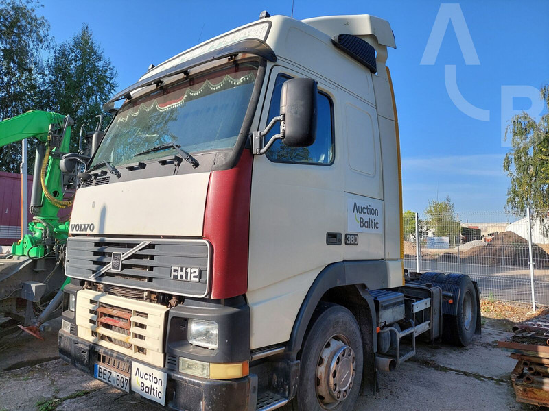 Volvo FH12 - Tracteur routier: photos 1 Volvo FH12 - Tracteur routier: photos 1