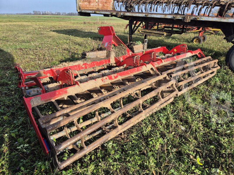 UNIA Ares L - Cover crop: photos 1 UNIA Ares L - Cover crop: photos 1