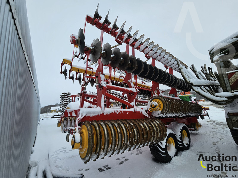 Vaderstad Carrier XL 1225 - Cover crop: photos 4 Vaderstad Carrier XL 1225 - Cover crop: photos 4