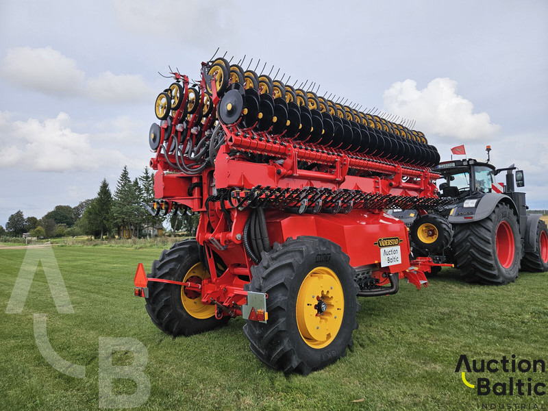 Vaderstad Inspire 1200S - Semoir monograine: photos 4 Vaderstad Inspire 1200S - Semoir monograine: photos 4
