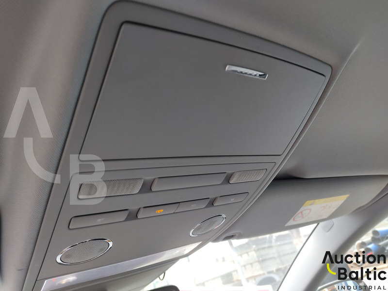 Voiture Volkswagen Phaeton: photos 12