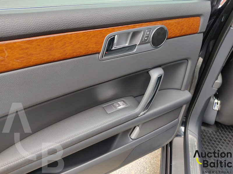 Voiture Volkswagen Phaeton: photos 13