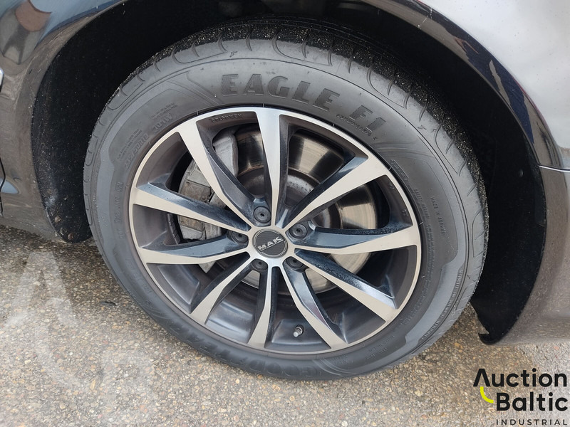 Voiture Volkswagen Phaeton: photos 20