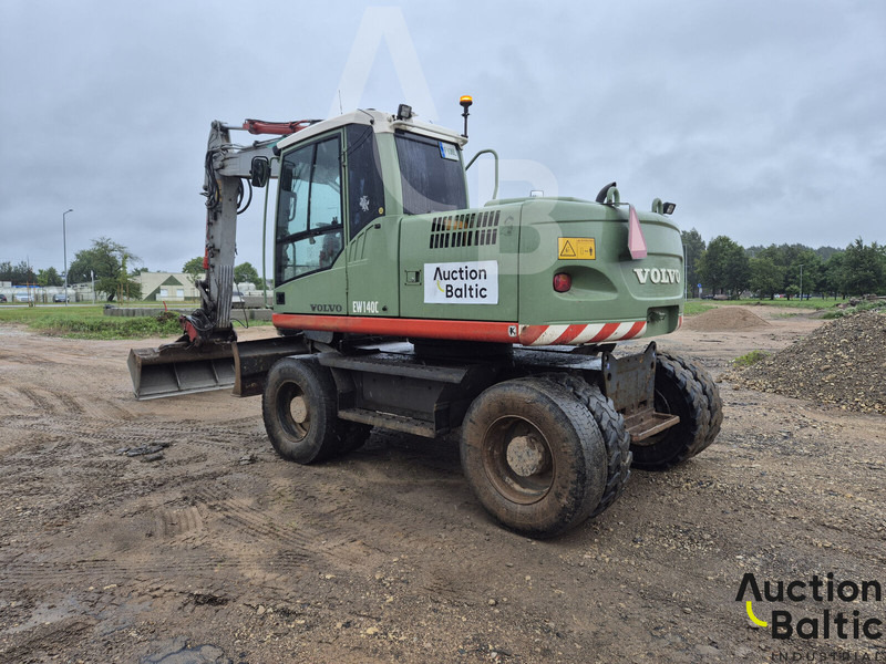 Volvo EW 140 C - Pelle sur pneus: photos 3 Volvo EW 140 C - Pelle sur pneus: photos 3