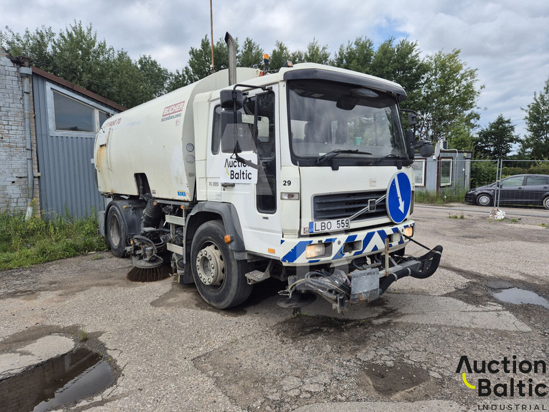 Volvo FL618 - Balayeuse de voirie: photos 1 Volvo FL618 - Balayeuse de voirie: photos 1