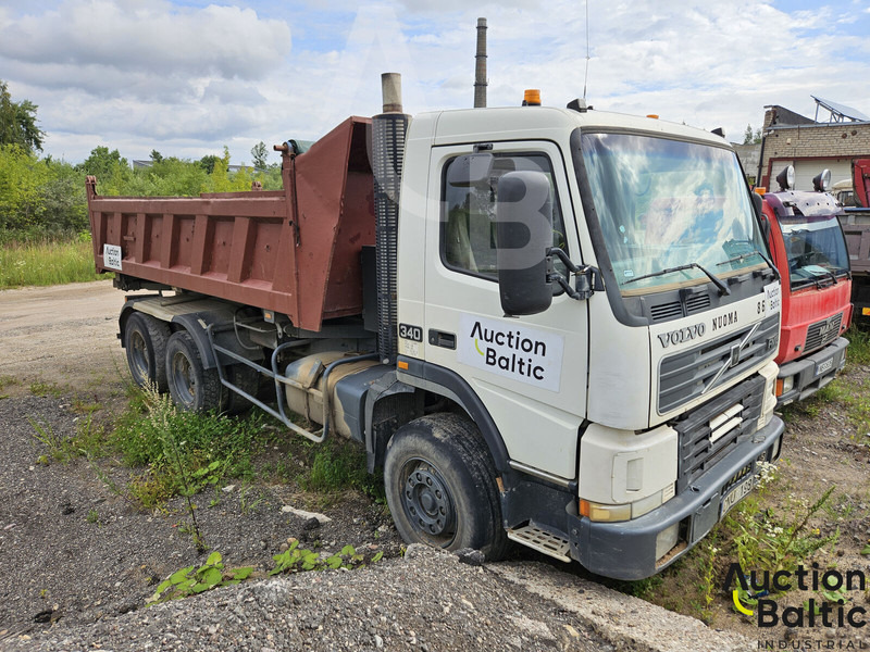 Volvo FM12 - Camion benne: photos 2 Volvo FM12 - Camion benne: photos 2