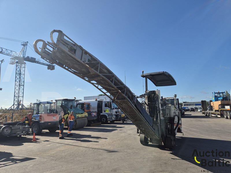 Wirtgen W50DC - Travaux routiers: photos 5 Wirtgen W50DC - Travaux routiers: photos 5