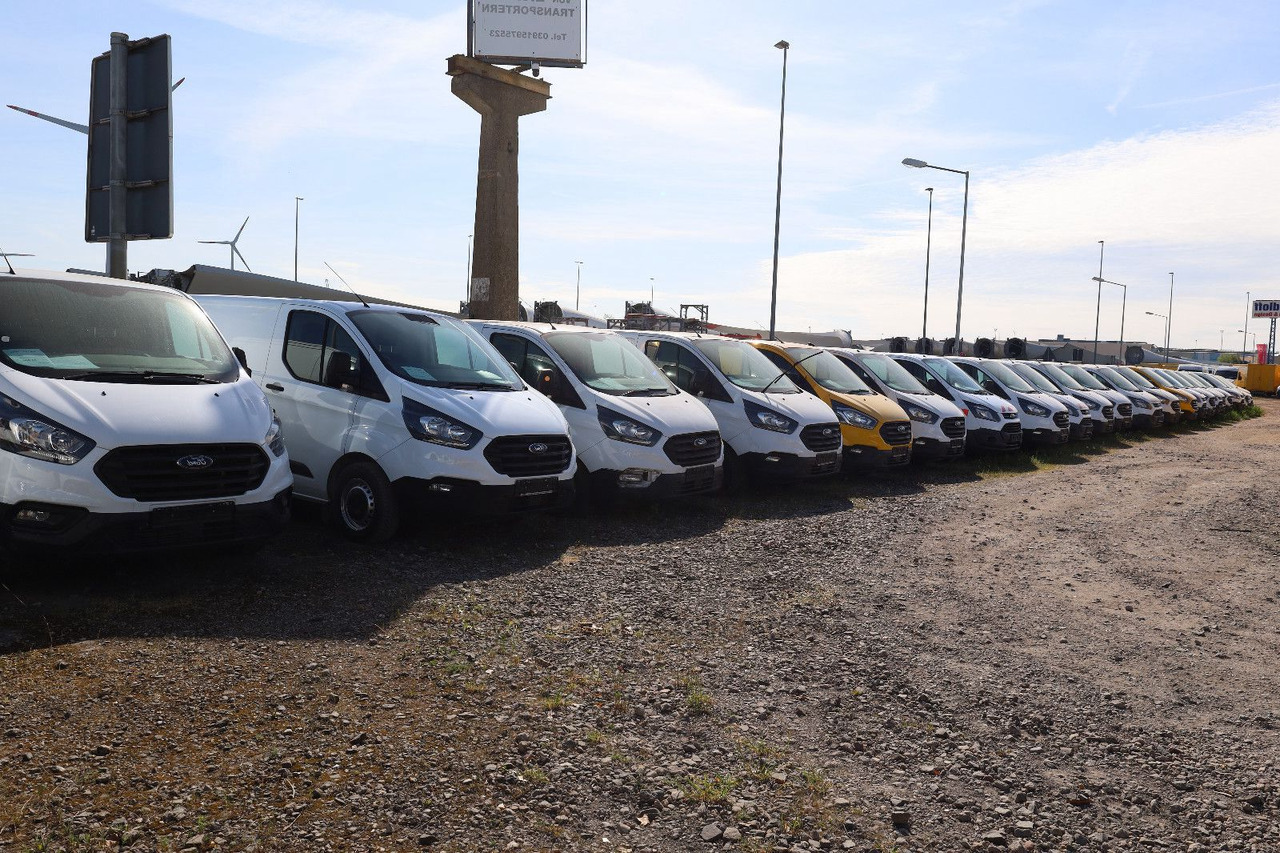 Ford Transit Custom Kasten FCC/Werkstatt - Fourgonnette: photos 1 Ford Transit Custom Kasten FCC/Werkstatt - Fourgonnette: photos 1