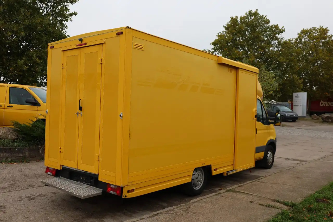 Iveco IS35SI2AA Daily/ Regalsystem/Luftfeder/1. Hand/ - Fourgon: photos 4 Iveco IS35SI2AA Daily/ Regalsystem/Luftfeder/1. Hand/ - Fourgon: photos 4