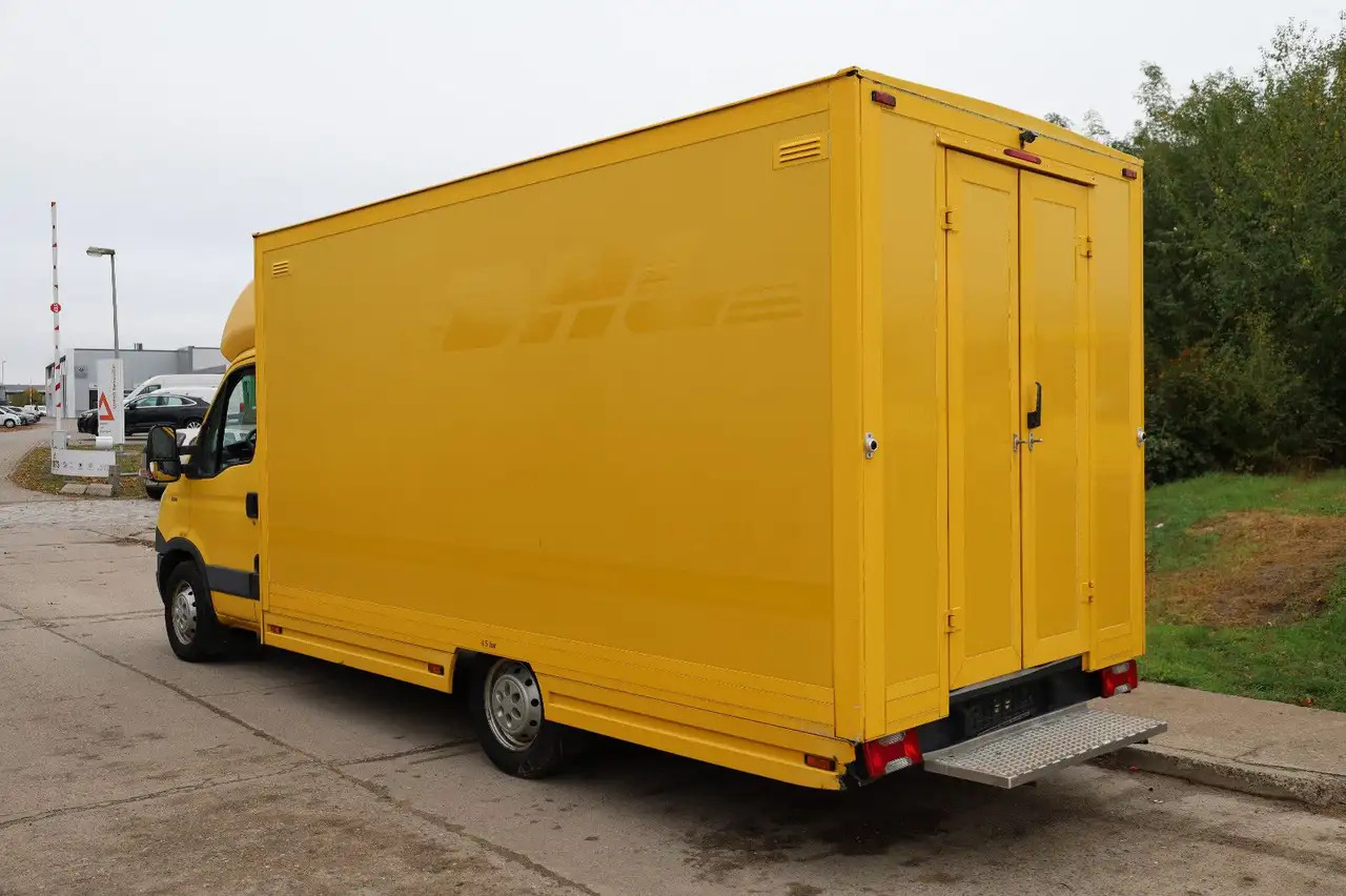 Iveco IS35SI2AA Daily/ Regalsystem/Luftfeder/1. Hand/ - Fourgon: photos 3 Iveco IS35SI2AA Daily/ Regalsystem/Luftfeder/1. Hand/ - Fourgon: photos 3