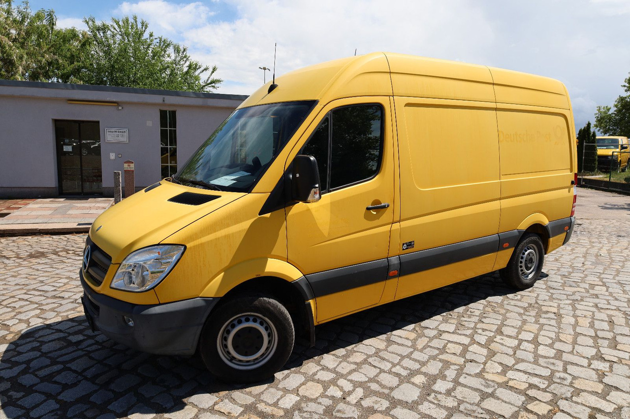 Mercedes-Benz Sprinter 906BB35/95kW/ mit Ladeschwenklift - Fourgon utilitaire: photos 1 Mercedes-Benz Sprinter 906BB35/95kW/ mit Ladeschwenklift - Fourgon utilitaire: photos 1