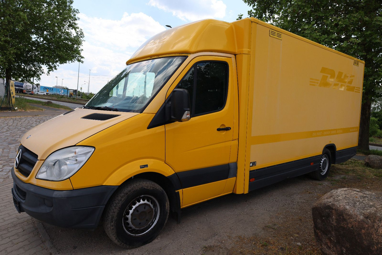 Mercedes-Benz Sprinter II Pritsche/ Koffer - Fourgon: photos 2 Mercedes-Benz Sprinter II Pritsche/ Koffer - Fourgon: photos 2