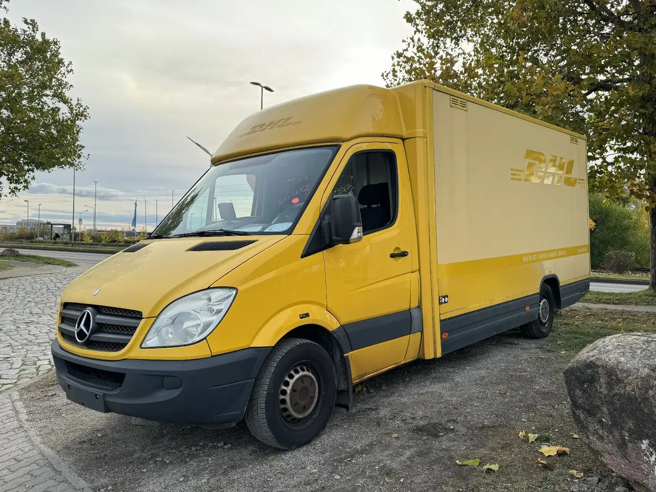 Mercedes-Benz Sprinter II Pritsche/ Koffer/Regalsystem - Fourgon: photos 2 Mercedes-Benz Sprinter II Pritsche/ Koffer/Regalsystem - Fourgon: photos 2