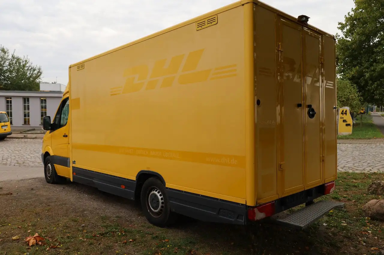 Mercedes-Benz Sprinter II Pritsche/ Koffer/Regalsystem - Fourgon: photos 3 Mercedes-Benz Sprinter II Pritsche/ Koffer/Regalsystem - Fourgon: photos 3