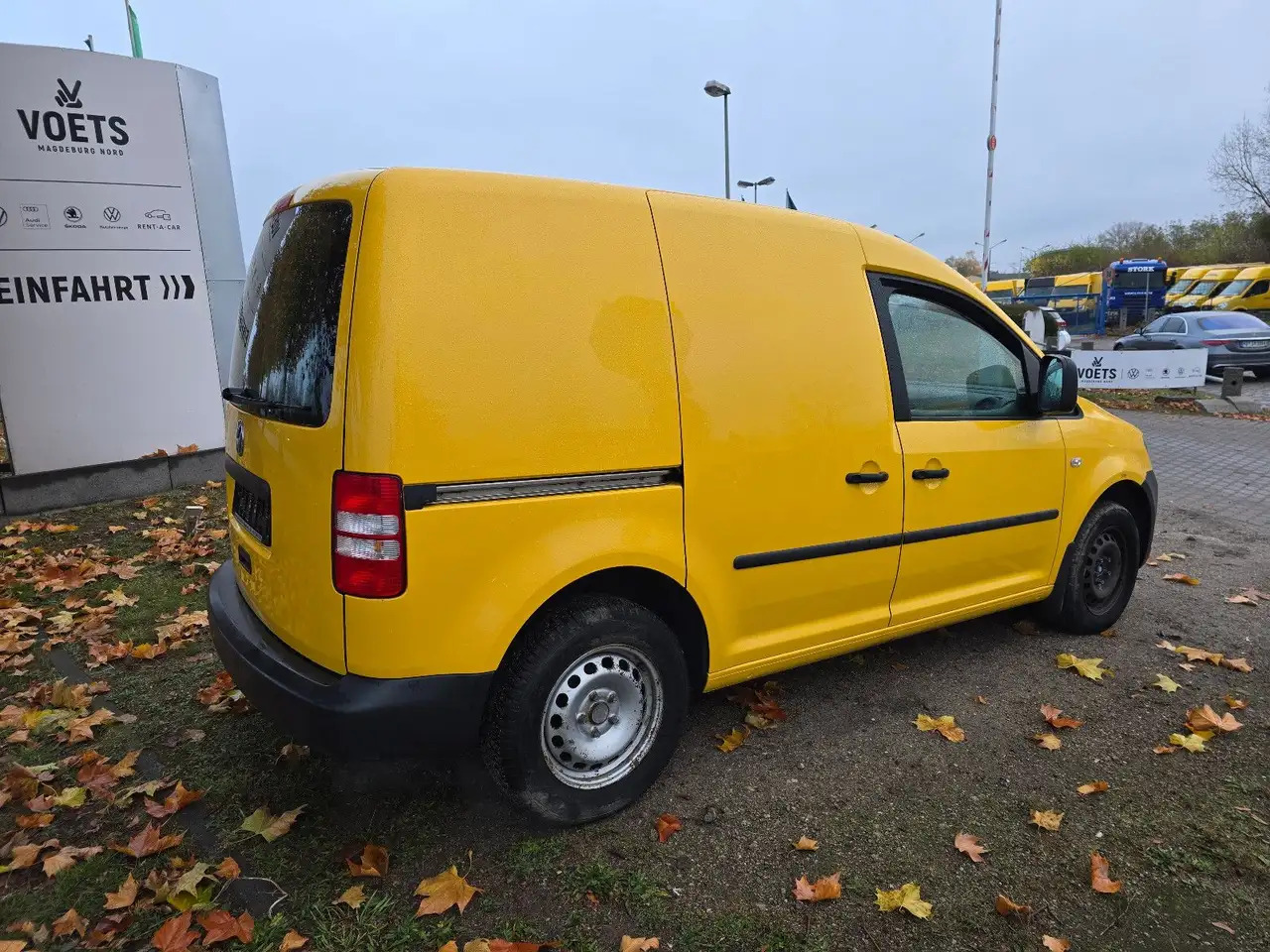 Volkswagen Caddy/62kW/Van/EU5/Scheckheft - Fourgon utilitaire: photos 4 Volkswagen Caddy/62kW/Van/EU5/Scheckheft - Fourgon utilitaire: photos 4