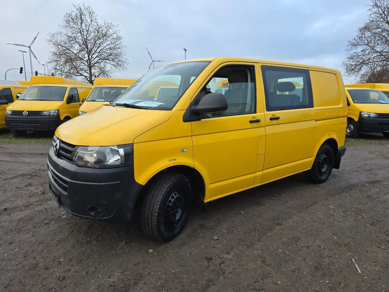 Volkswagen T5 Transporter/2.0 TDI/EU5/1.Hand/5-Sitze - Fourgon utilitaire: photos 3 Volkswagen T5 Transporter/2.0 TDI/EU5/1.Hand/5-Sitze - Fourgon utilitaire: photos 3