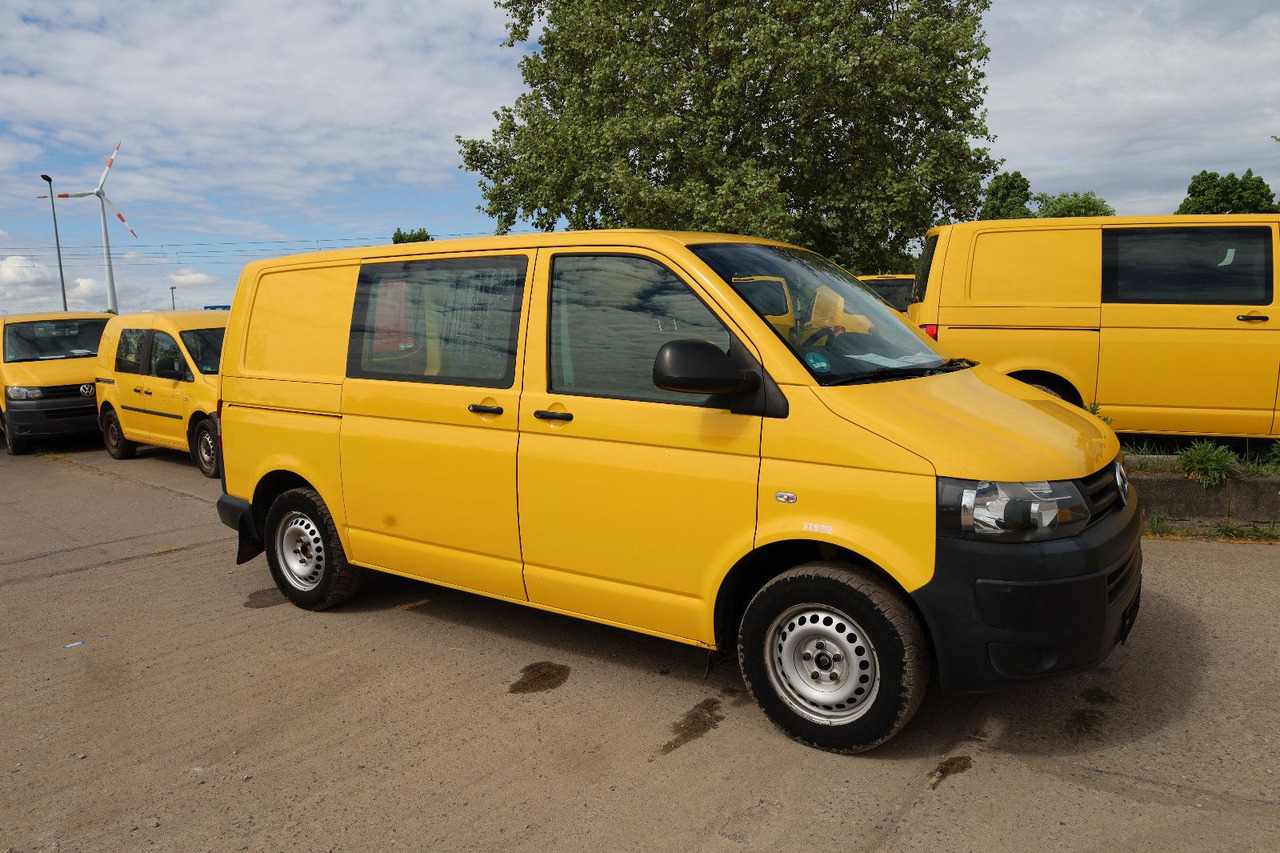 Volkswagen T5 Transporter Kasten-Kombi 2.0 TDI/EU5/1.Hand - Fourgonnette: photos 1 Volkswagen T5 Transporter Kasten-Kombi 2.0 TDI/EU5/1.Hand - Fourgonnette: photos 1