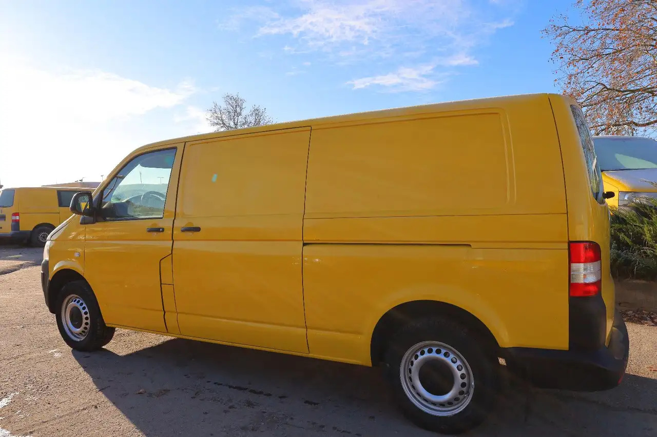 Volkswagen T5 lang Transporter Kasten-Kombi 2.0 TDI/EU5 - Fourgon utilitaire: photos 3 Volkswagen T5 lang Transporter Kasten-Kombi 2.0 TDI/EU5 - Fourgon utilitaire: photos 3