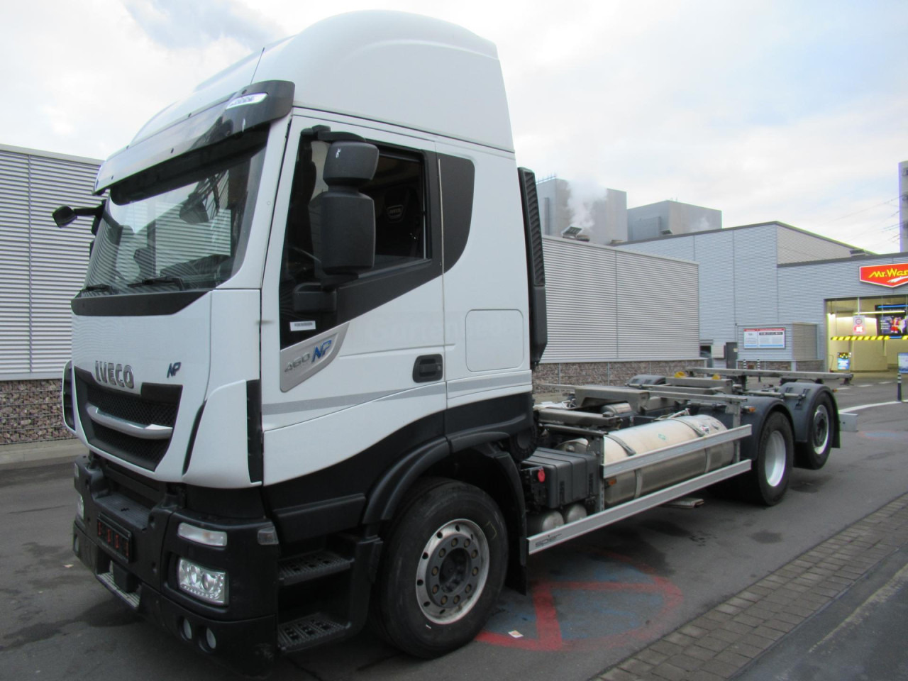 IVECO Stralis AS260S46Y/FSCMLNG Intarder Klima AHK ZV - Camion porte-conteneur/ Caisse mobile: photos 1 IVECO Stralis AS260S46Y/FSCMLNG Intarder Klima AHK ZV - Camion porte-conteneur/ Caisse mobile: photos 1