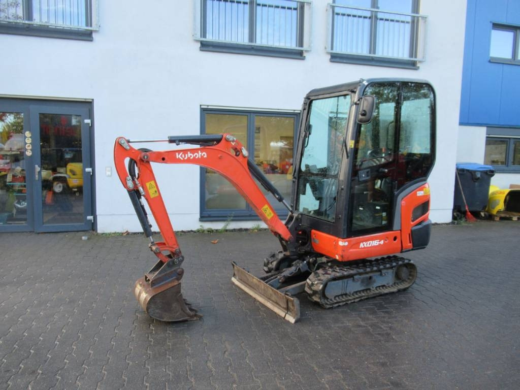 Kubota KX 016-4  - Mini pelle: photos 1 Kubota KX 016-4  - Mini pelle: photos 1