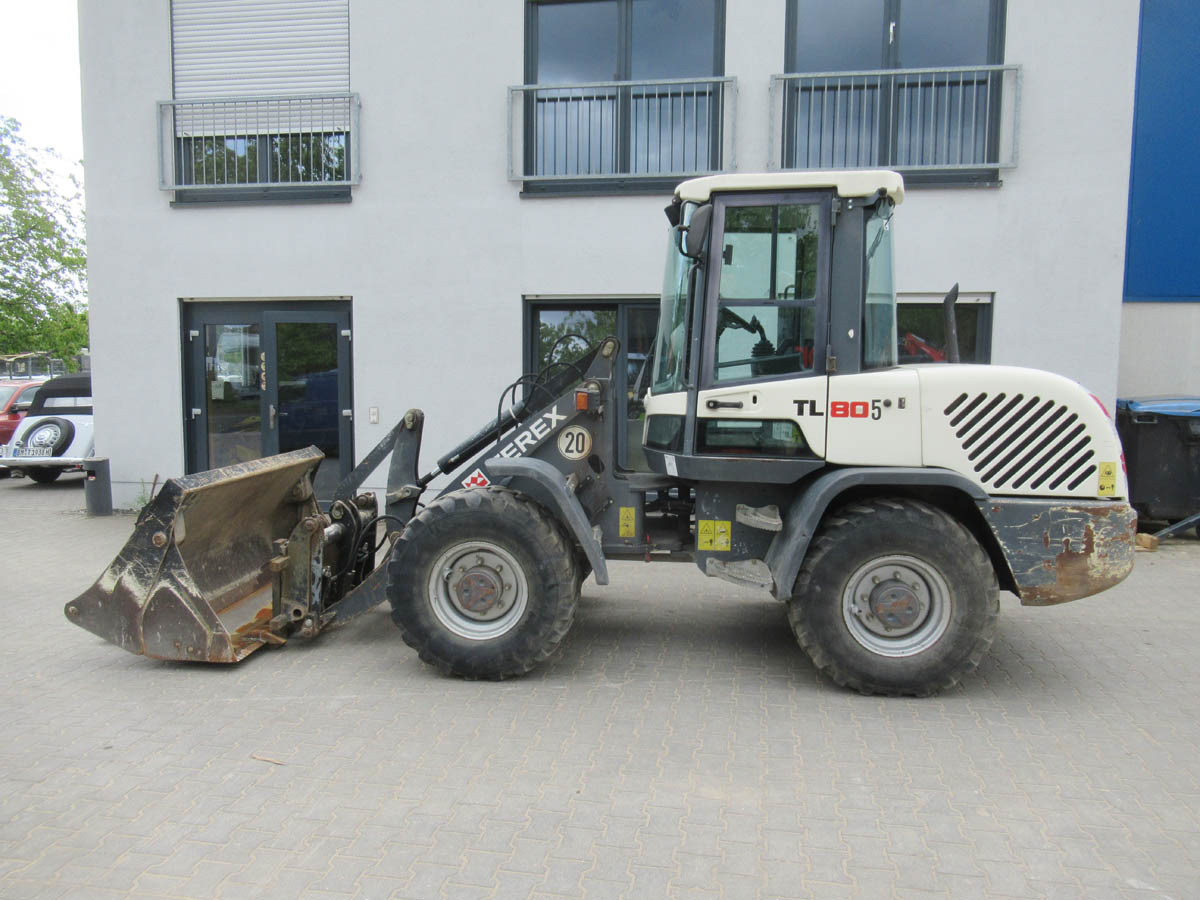Terex TL80 - Chargeuse sur pneus: photos 1 Terex TL80 - Chargeuse sur pneus: photos 1