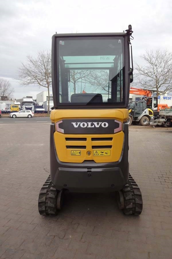 Volvo EC18D Löffelpaket - Mini pelle: photos 3 Volvo EC18D Löffelpaket - Mini pelle: photos 3
